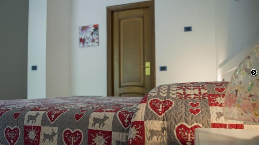 Nuovo Hotel Tripoli Settimo Vittone Quarto foto